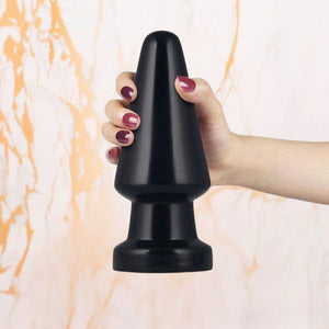 Anale slachting - Enorme buttplug