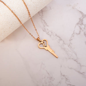 "From A to Z" - Personalized Heart Shaped Key Necklace - Oxy - shop