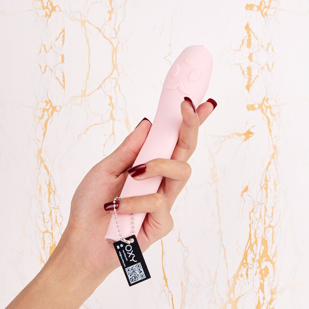 The Voyeur - Vibrator dildo with HD Camera